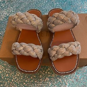 Newbie Rhinestones Sandal